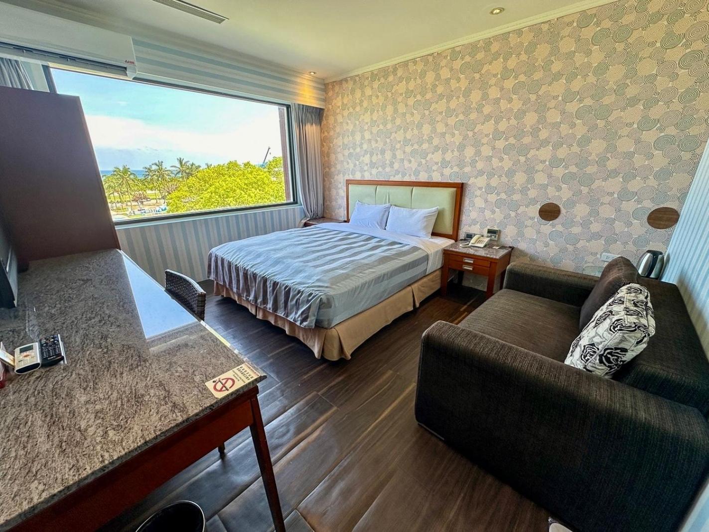 Fair Tale Motel - Sea Kota Hualien Bagian luar foto